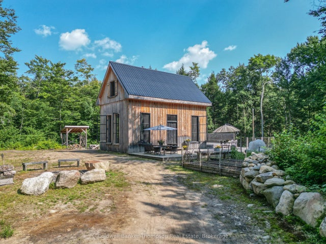 2825 Midlothian Road, Ryerson