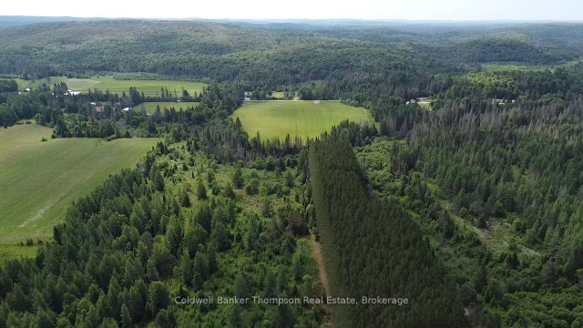 1152 Forest Lake Road, Joly