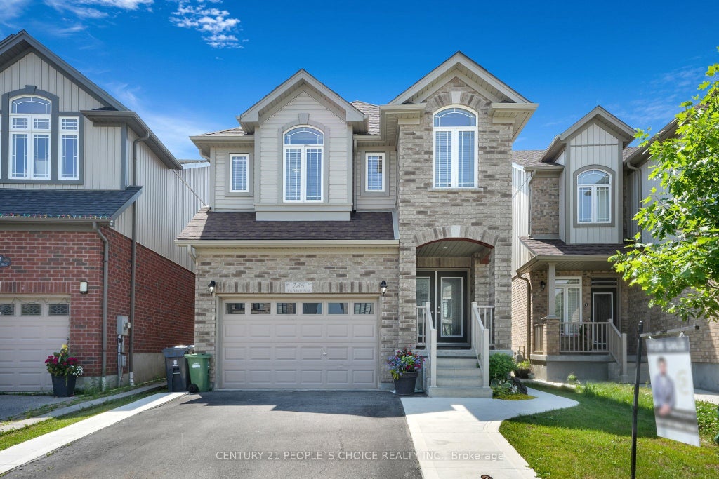 286 Macalister Boulevard, Guelph