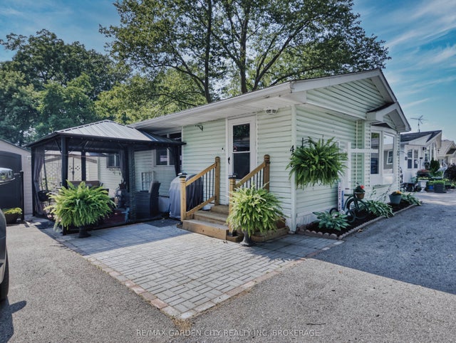 23 Four Mile Creek Road 426, Niagara-on-the-Lake