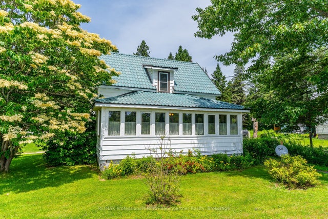 4745 Gelert Road, Minden Hills