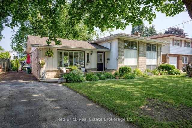 302 Ross Avenue, Kitchener