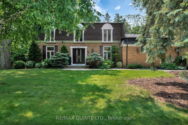 22 Forest Hill Crescent, Belleville