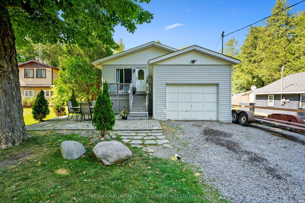 14 Durham Street S, Cramahe