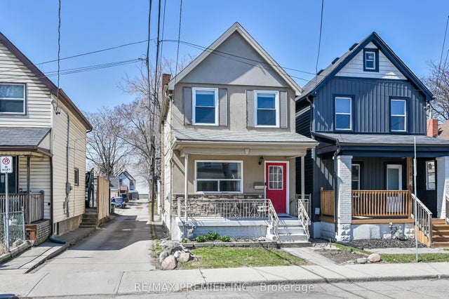 53 Douglas Avenue, Hamilton
