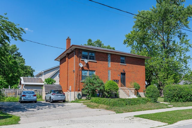 228 Connaught Street, Kitchener