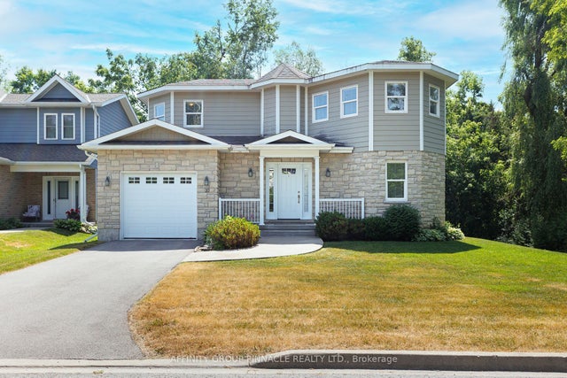 10 Deane Street, Kawartha Lakes