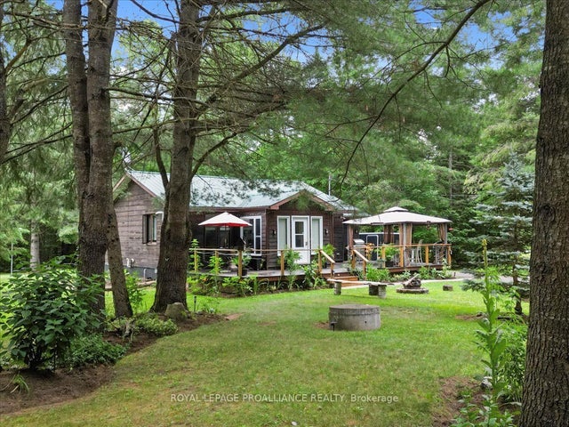 1151 Harlowe Road, Frontenac