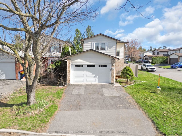32 Brando Crescent, Hunt Club - South Keys and Area