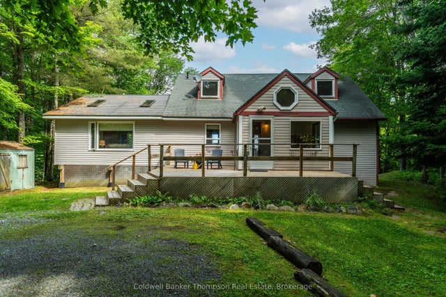 1090 Muskoka #10 Road, Huntsville