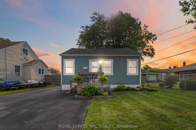 77 Ellen Street, Fort Erie