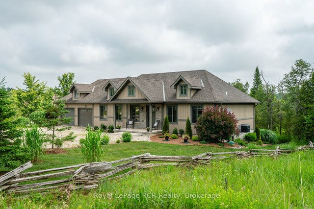 112 Scotts Hill Road, West Grey