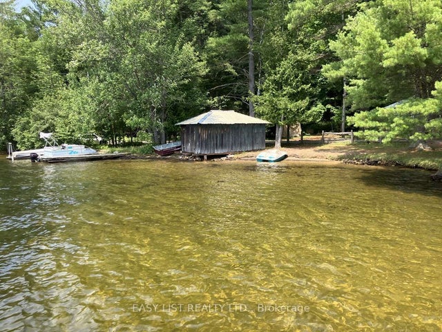 1045 Reynolds Road, Minden Hills