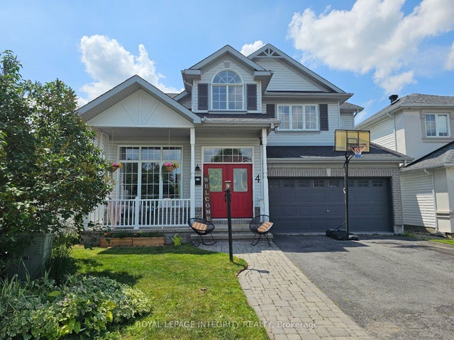 4 Bracewood Way, Barrhaven