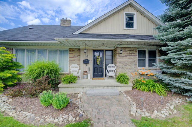 16 First Street W, Woolwich