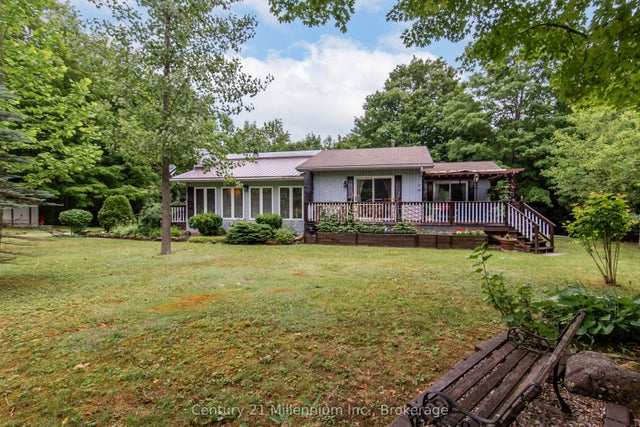 255263 1 Concession, Chatsworth