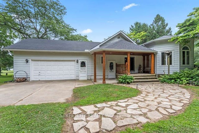 18725 Desmond Road, Chatham-Kent