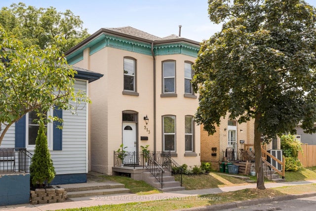 213 Darling Street, Brantford