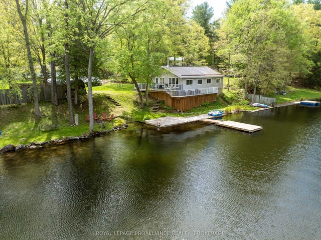 6868 Smith Lane, Frontenac