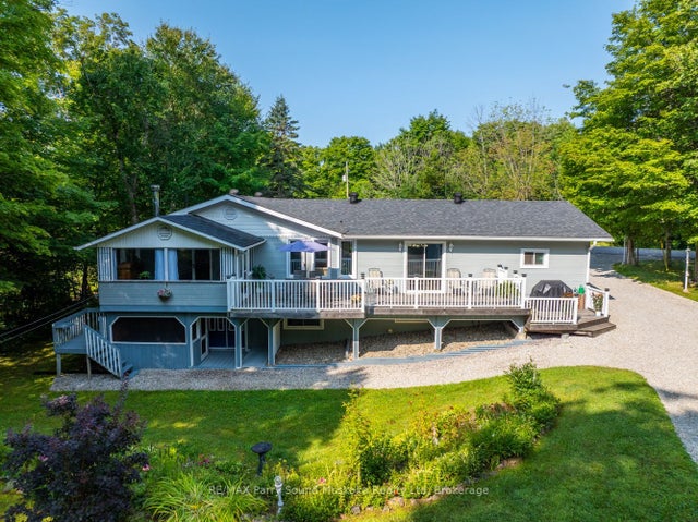 3 & 5 Squirrel Avenue, McDougall