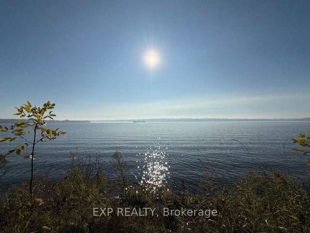 669 North Shore Drive E, Otonabee-South Monaghan