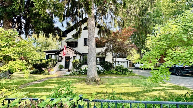 223 King Street W, Gananoque