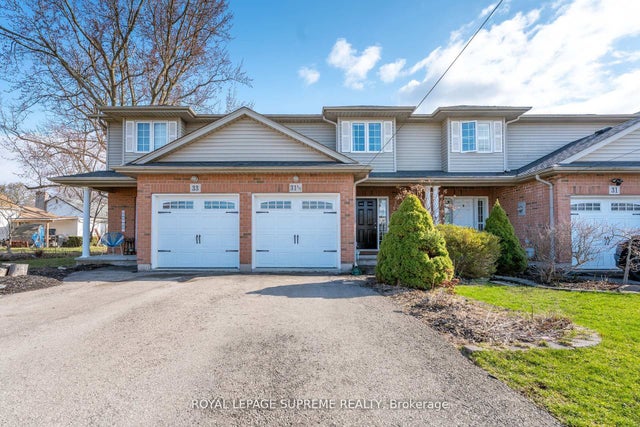 31 1/2 Thorold Road, Welland
