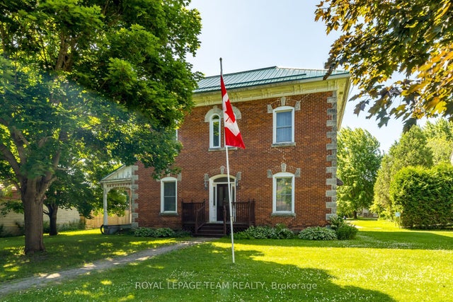 230 Main Street W, Merrickville-Wolford