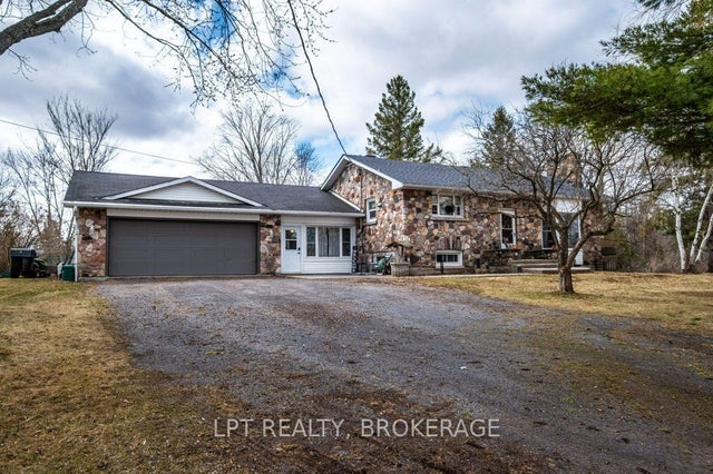 3939 Howes Road, Kingston