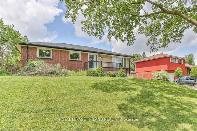 1032 Eagle Drive, London South