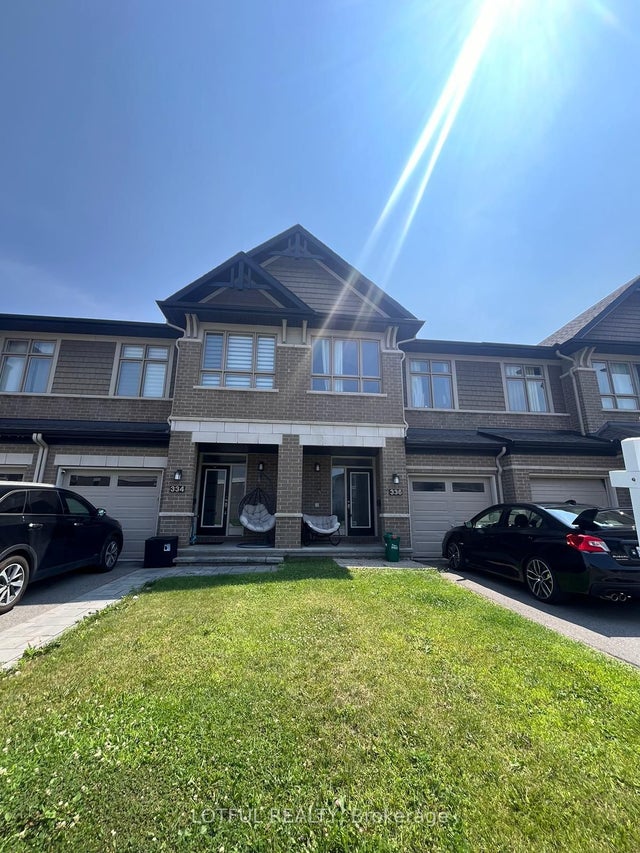 336 Rainrock Crescent, Orleans - Convent Glen and Area