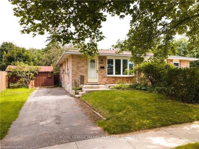 231 A Cedarbrae Avenue, Waterloo