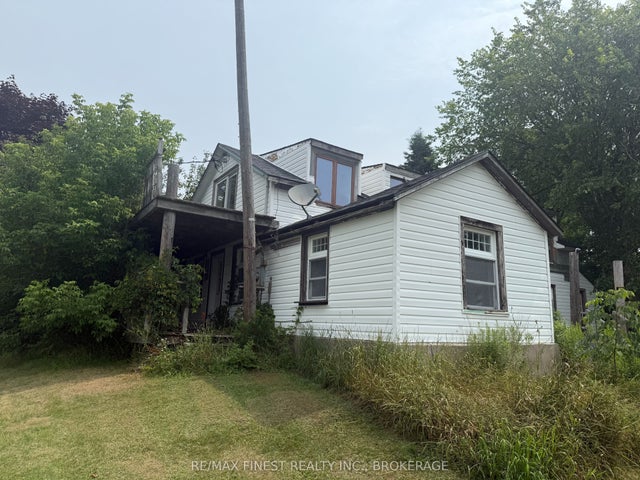 2712 Quabbin Road, Kingston