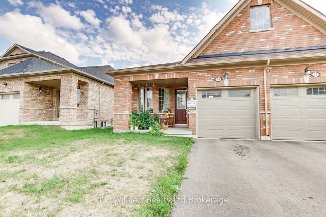 15 Harwood Street, Tillsonburg