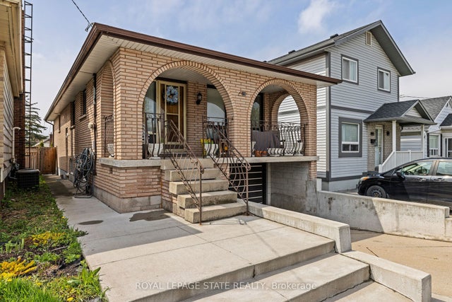 79 Delena Avenue N Lower, Hamilton