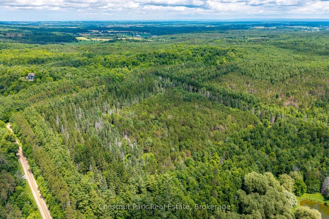 Pt 3 Lt 24 4th Line E, Mulmur