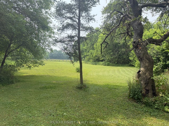 2712a Quabbin Road, Kingston