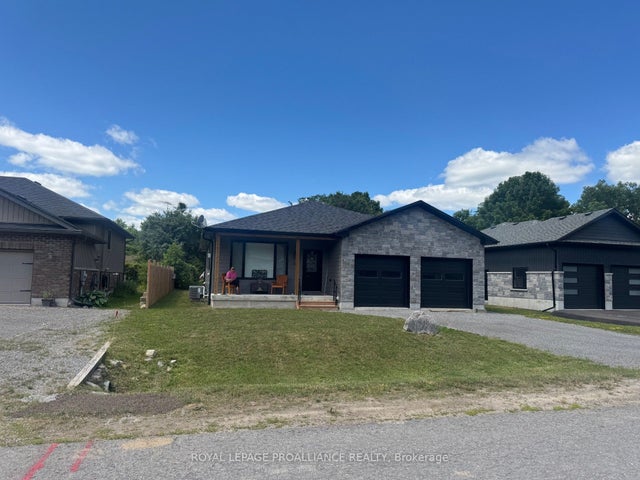 47 South Maloney St Street N, Marmora and Lake