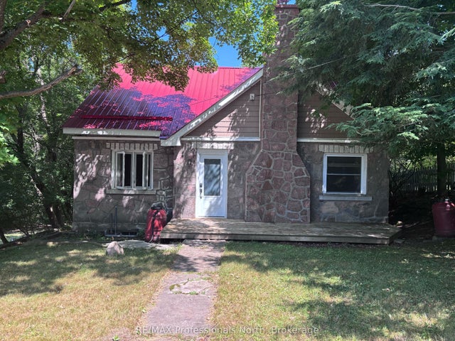 259 Highland Street, Dysart et al