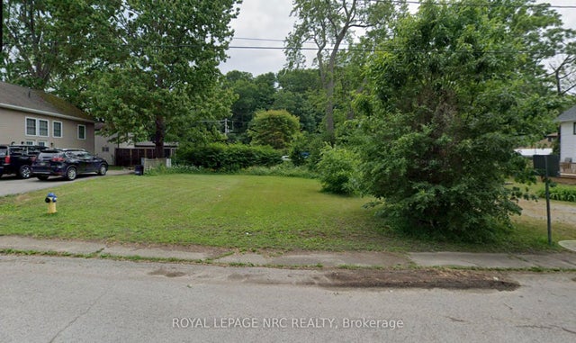 262 Cambridge Road W, Fort Erie