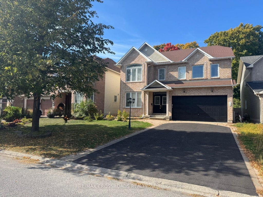 10 Tierney Drive, Barrhaven