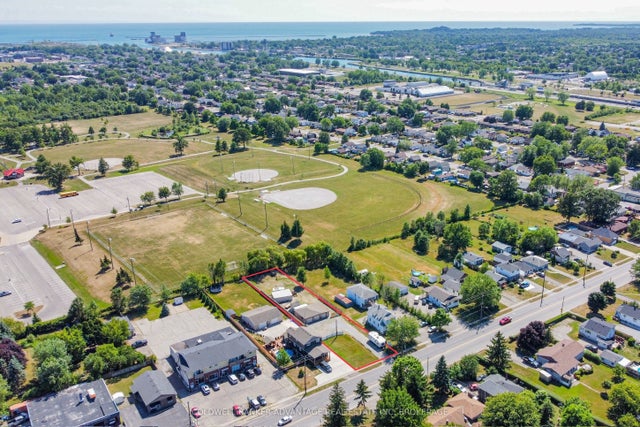 173 Main Street E, Port Colborne