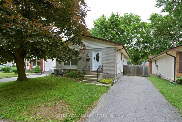 56 Stroud Crescent, London South