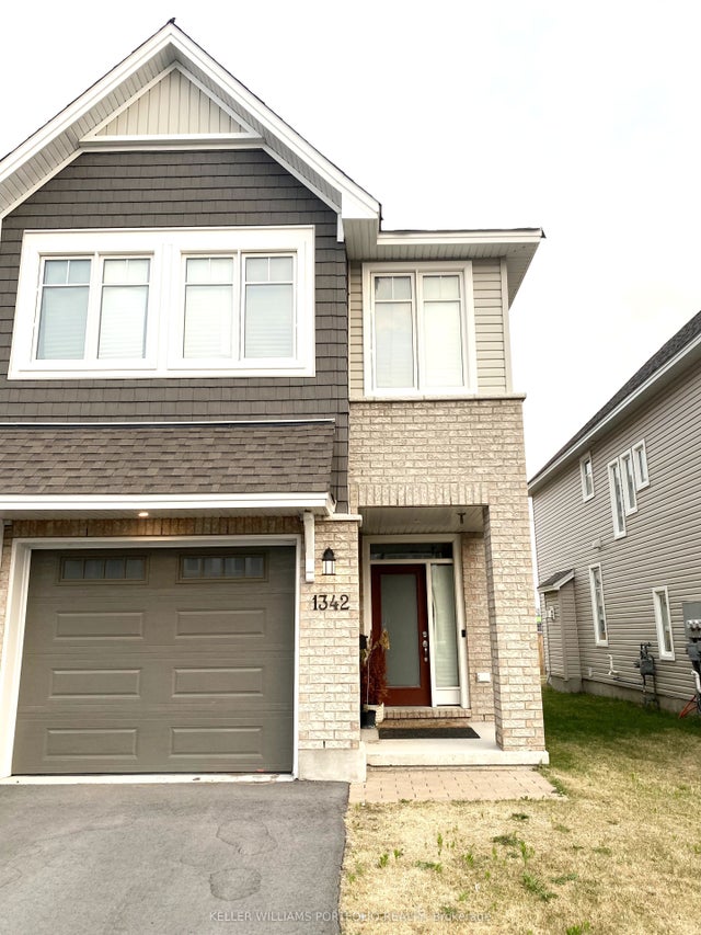 1342 Demers Avenue, Kingston