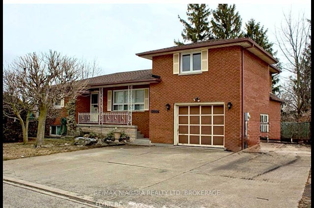 6020 Althea Street, Niagara Falls