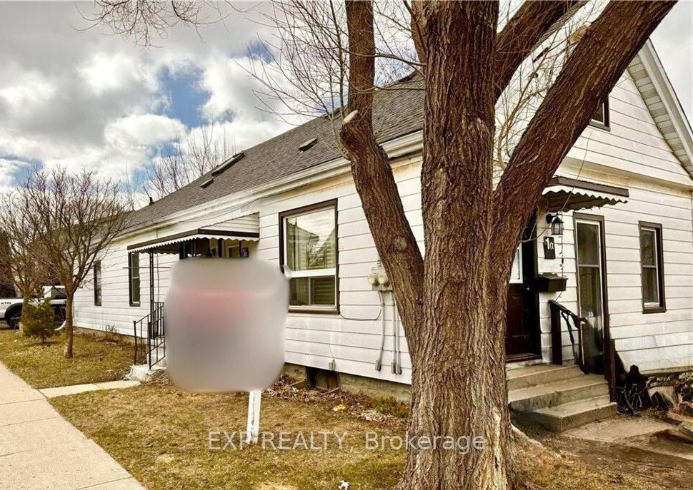 Photo of Listing #X12301552