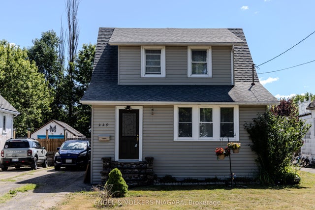 229 North Street N, Fort Erie