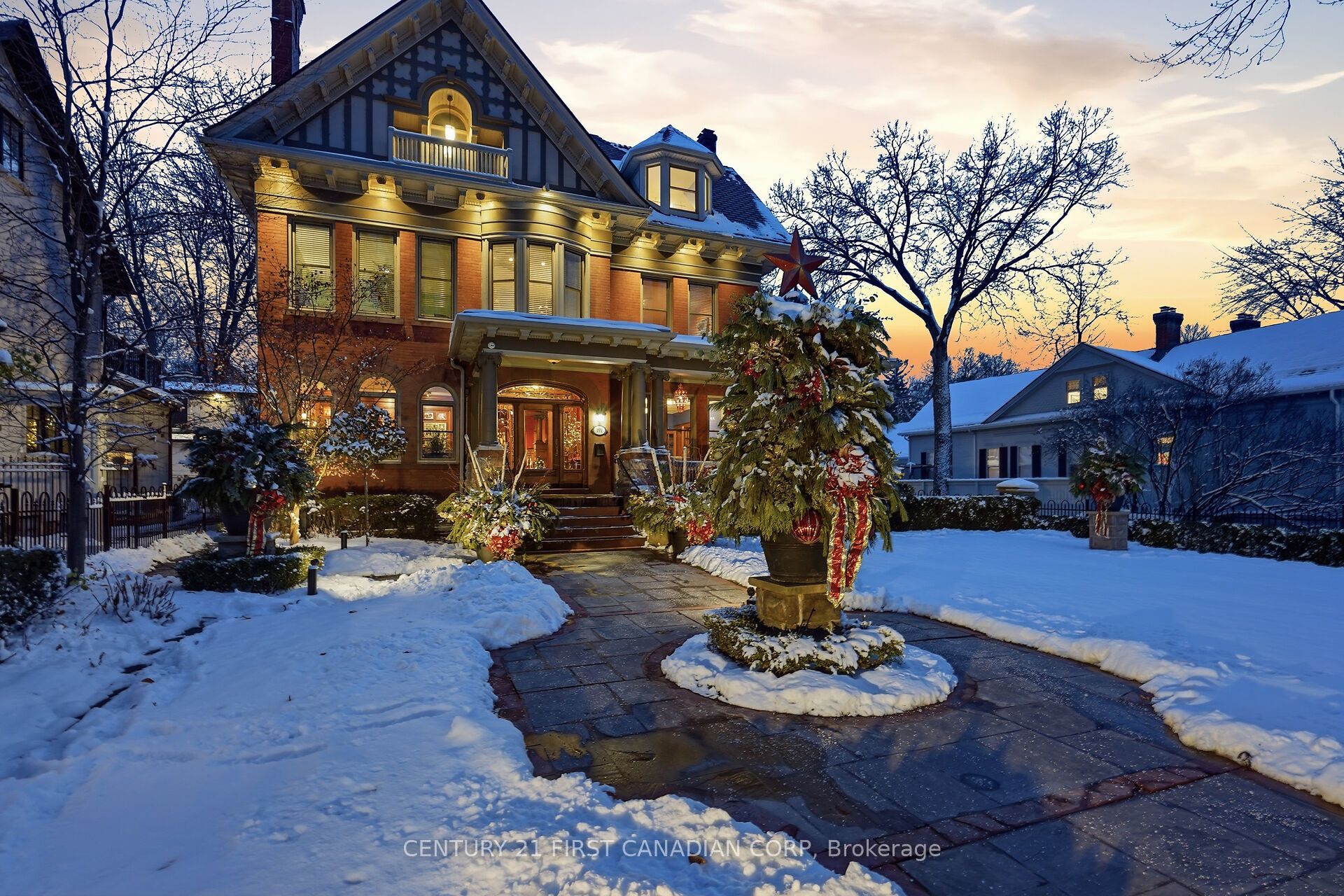 Photo of Listing #X12304225