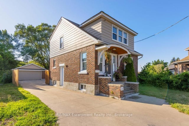 11 Facer Street, St. Catharines