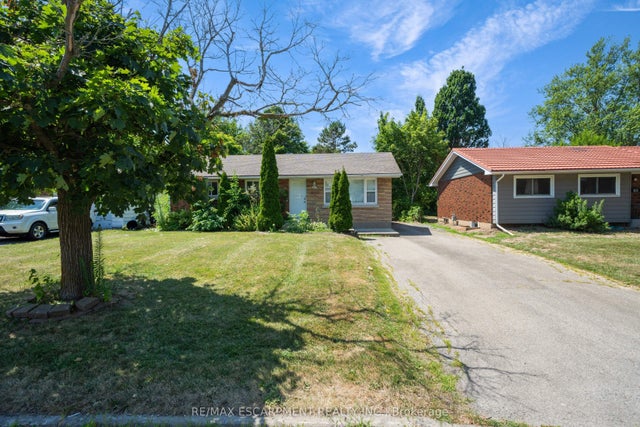 84 Jacobson Avenue, St. Catharines